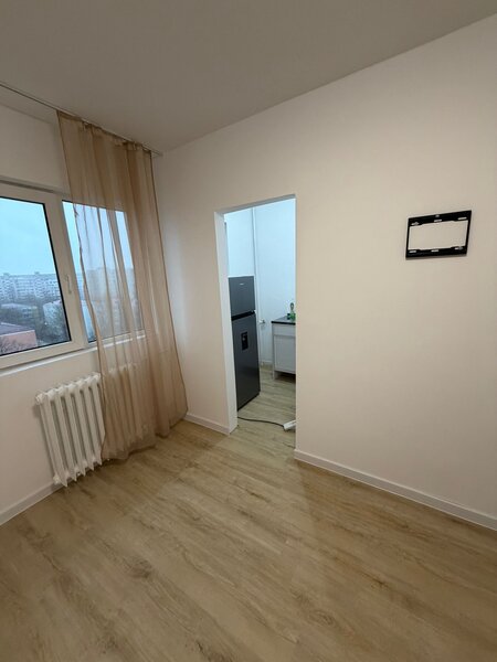 Titan, Postavarului,